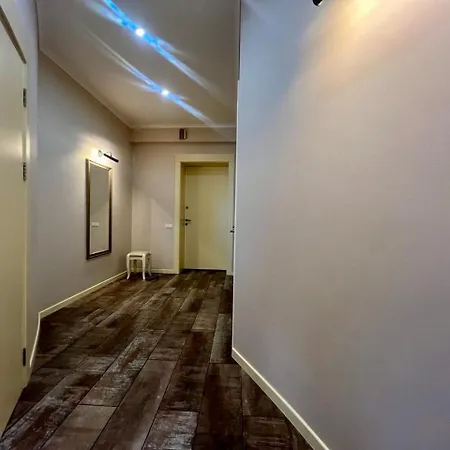 On Klovsky Uzviz Apartament