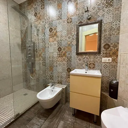 Apartment On Klovsky Uzviz Kyiv